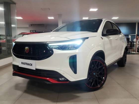 FIAT FASTBACK 1.3 TURBO 270 FLEX ABARTH AT6